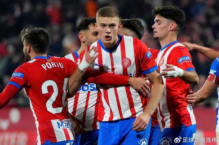 赫塔菲凭借精彩表现，主场大胜取得分