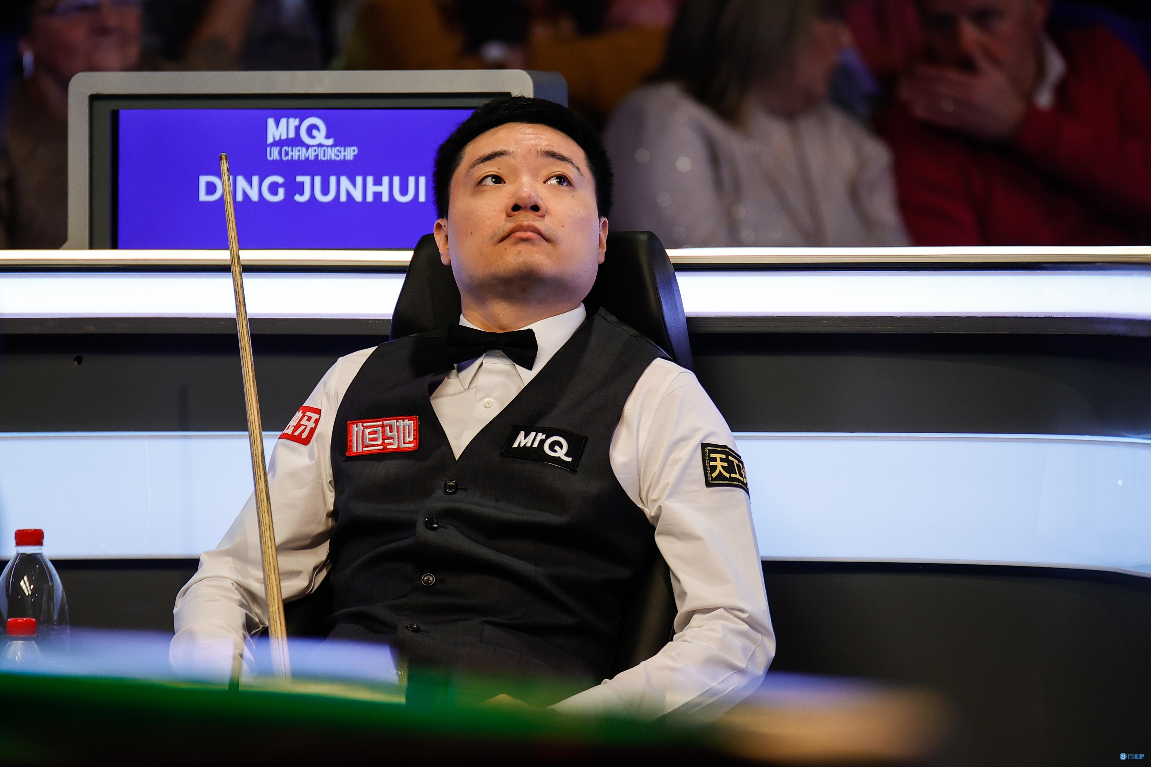 冠军奖杯唾手可得，谁能夺得冠军？